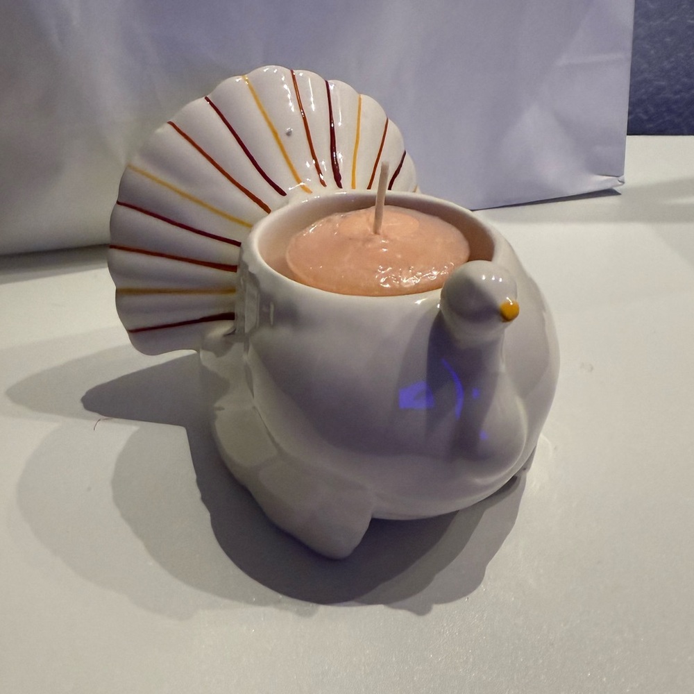 Yankee Candle White Turkey Shaped Candle Holder